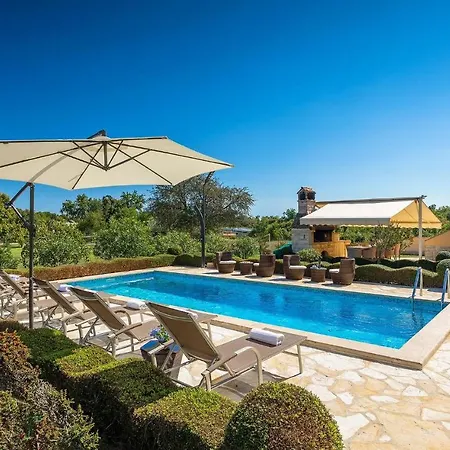 Holiday home Divina