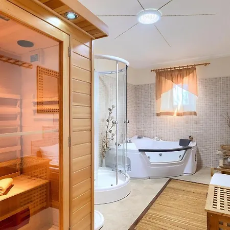 Holiday home Divina *