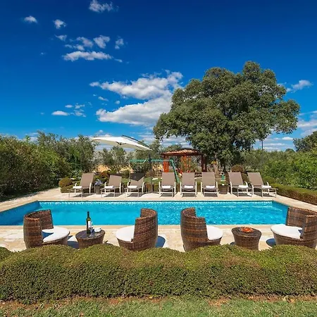 Holiday home Divina