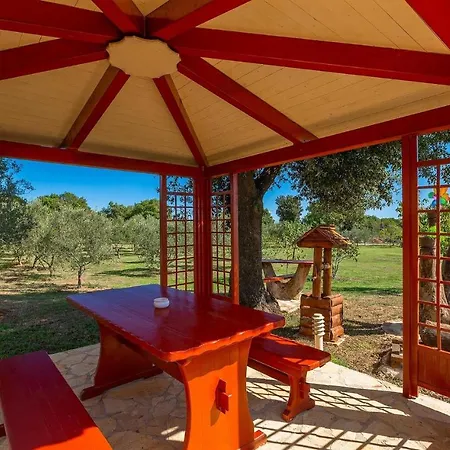Holiday home Divina