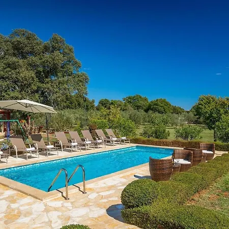 Holiday home Divina Medulin