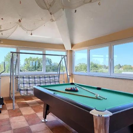 Holiday home Divina *